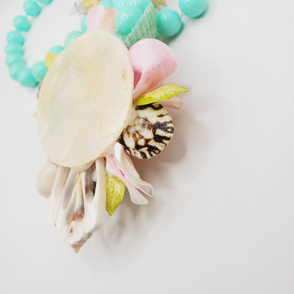 RARE Vintage Sea Shell Flower Necklace Green Peach Teal White Pink 19" - Picture 12 of 16